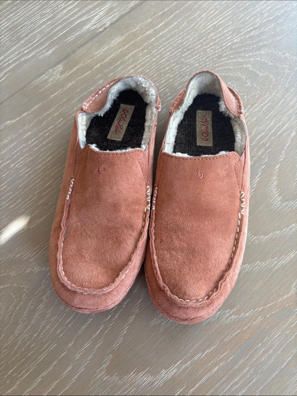 Olukai Slippers